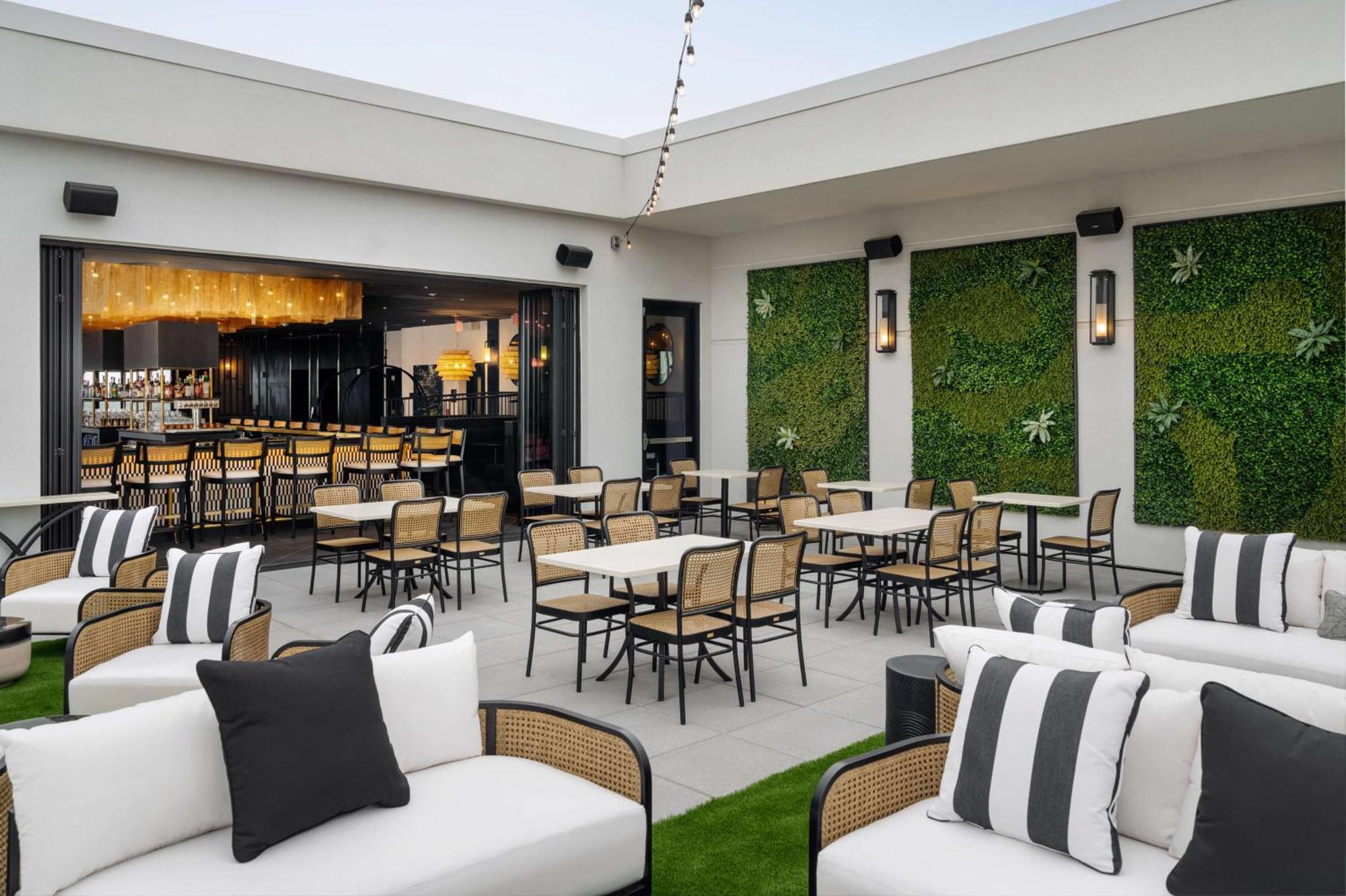 Homewood Suites By Hilton Raleigh Downtown Exterior photo